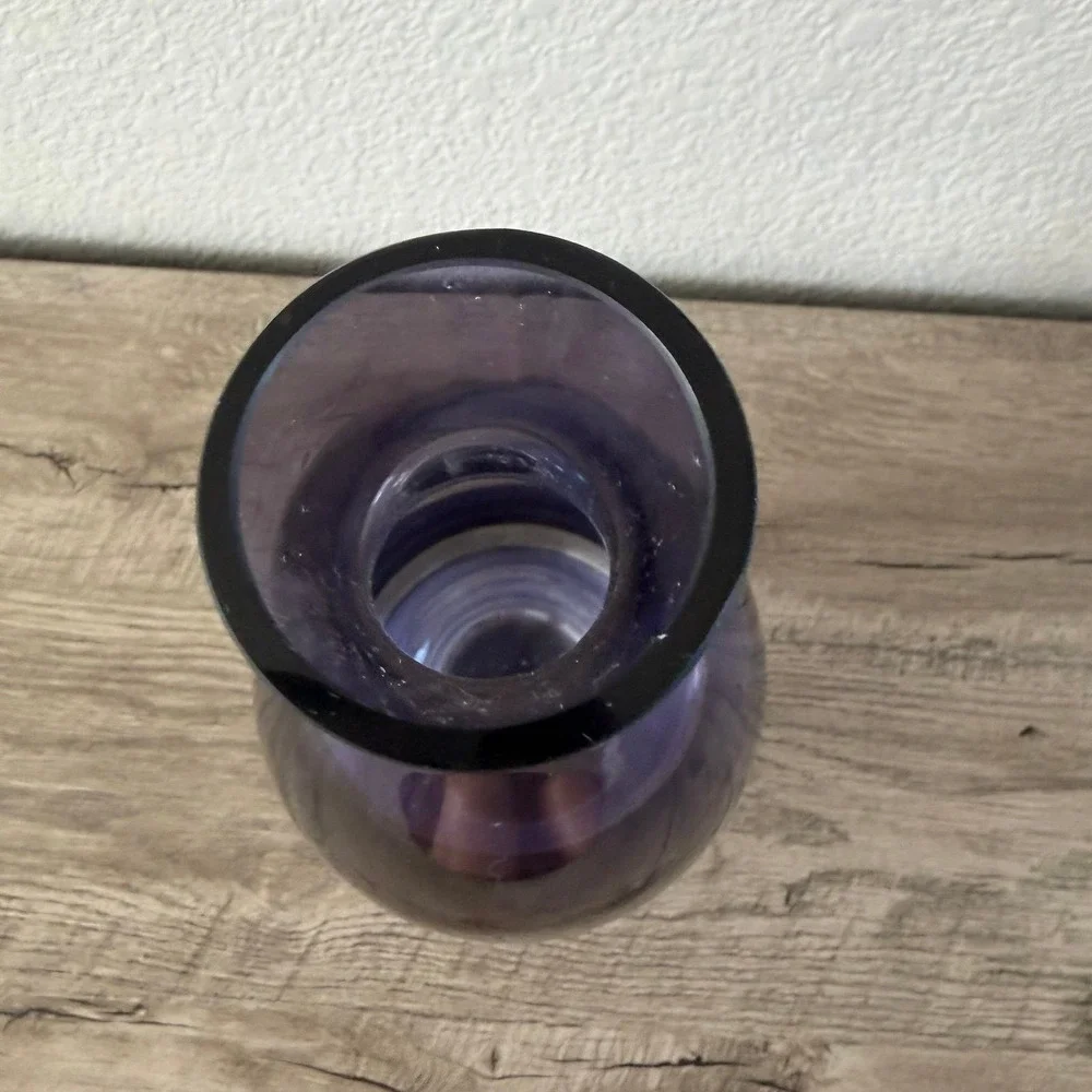 TARNOW POLAND AMETHYST Purple ART GLASS VASE WITH CLEAR BASE Heavy